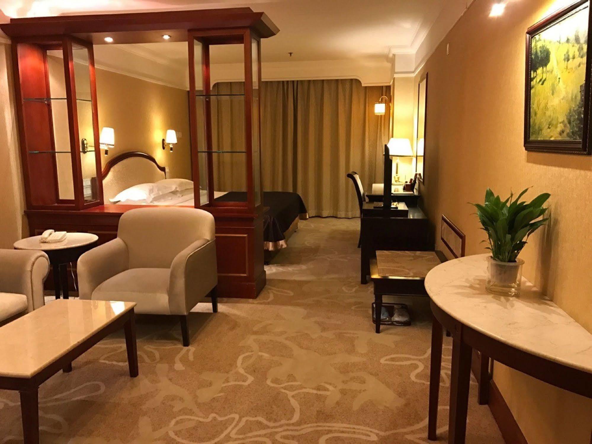 Beijing King Wing Hot Spring Hotel Zewnętrze zdjęcie