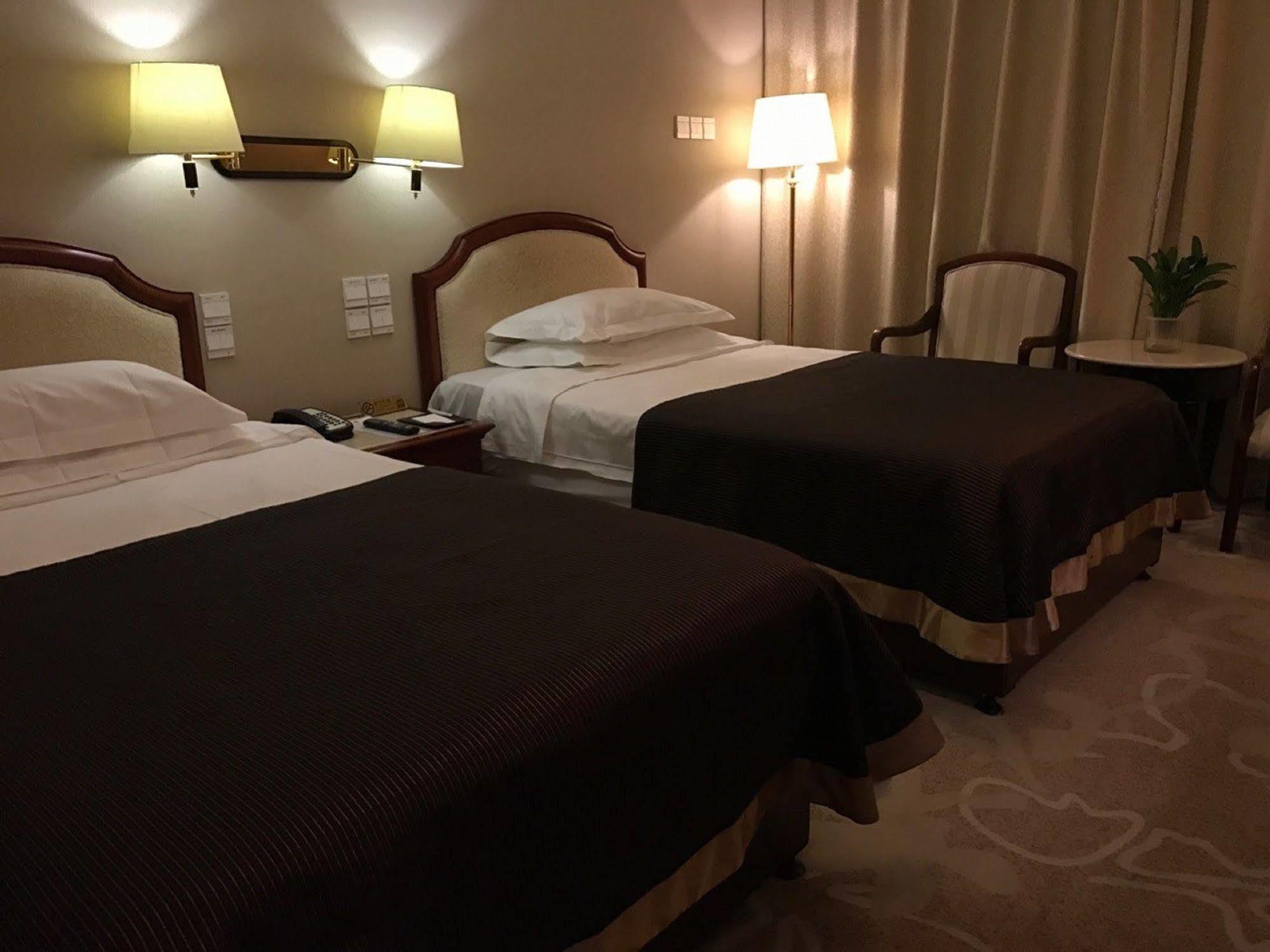 Beijing King Wing Hot Spring Hotel Zewnętrze zdjęcie